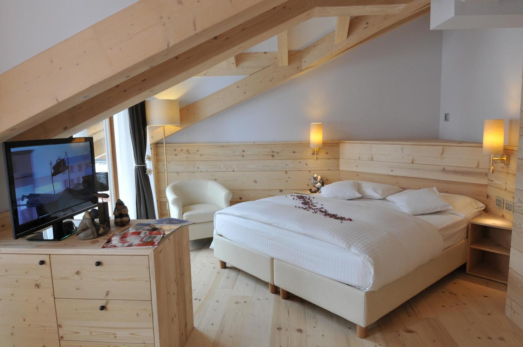 Chalet Laura Lodge Hotel Madonna Zewnętrze zdjęcie