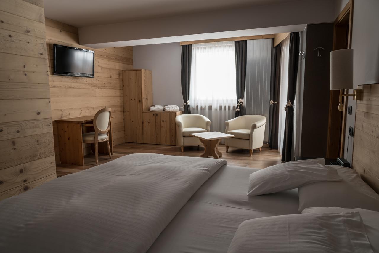 Chalet Laura Lodge Hotel Madonna Zewnętrze zdjęcie